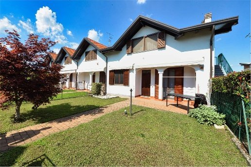 appartamento in vendita a Limido Comasco in zona Cascina Restelli