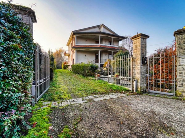 casa indipendente in vendita a Limido Comasco in zona Cascina Restelli