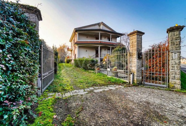 casa indipendente in vendita a Limido Comasco in zona Cascina Restelli