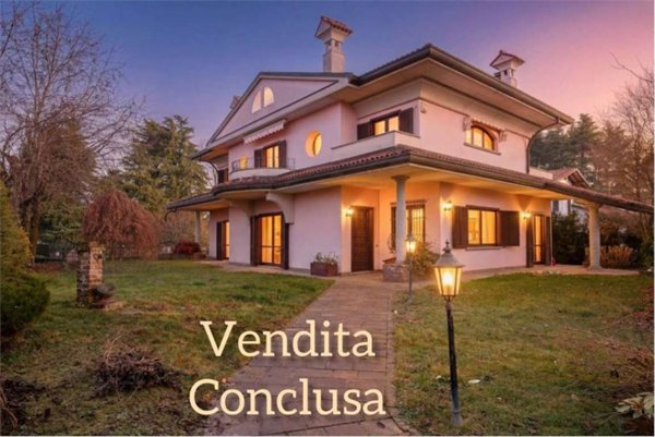casa indipendente in vendita a Limido Comasco in zona Cascina Restelli