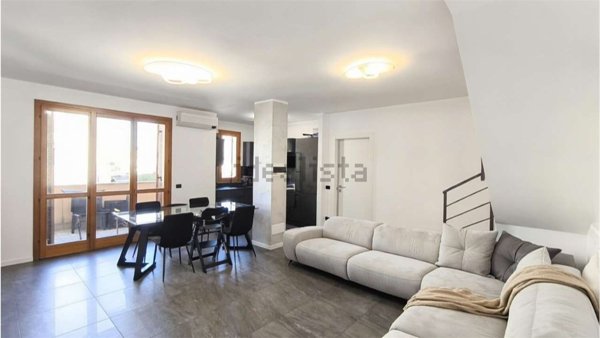 appartamento in vendita a Limido Comasco