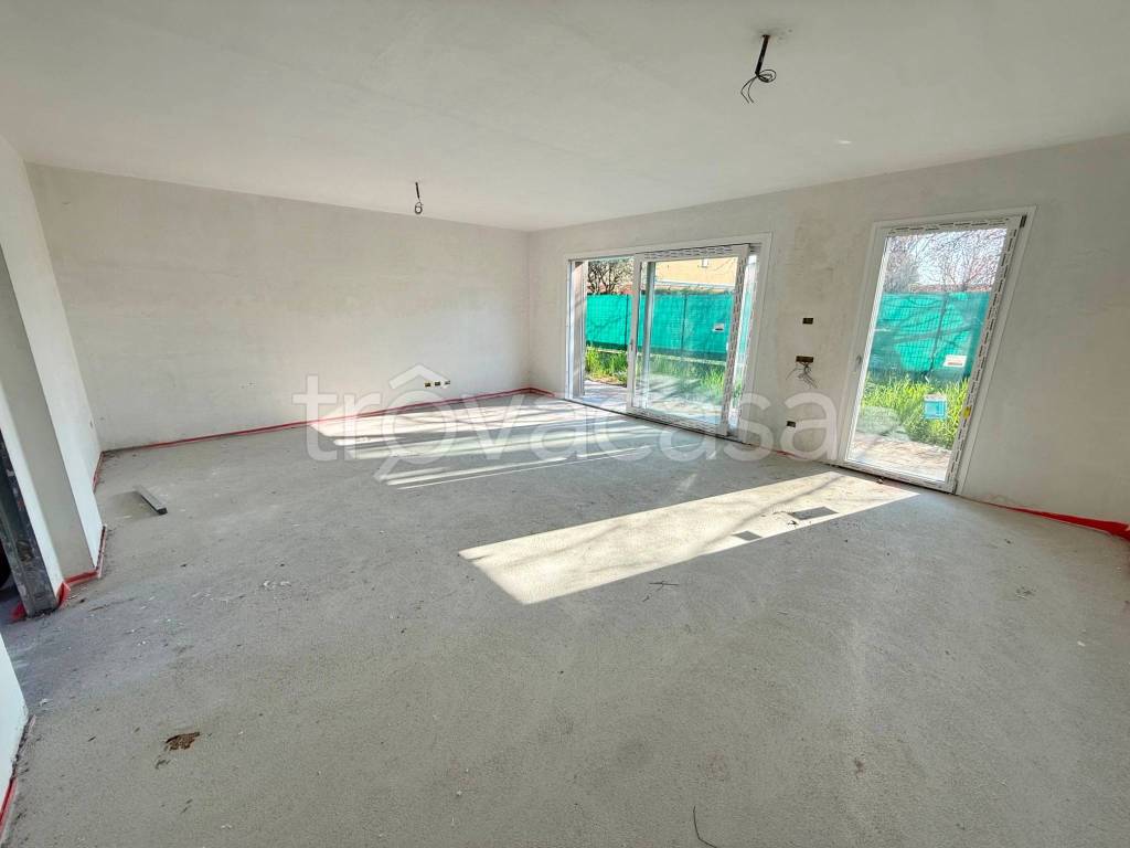 casa indipendente in vendita a Limido Comasco