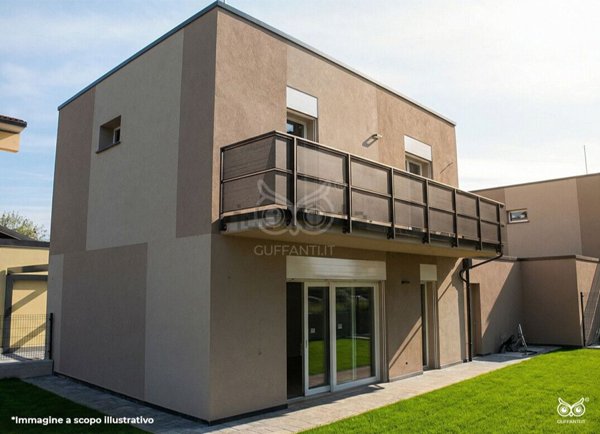 casa indipendente in vendita a Limido Comasco
