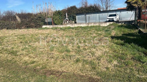 bifamiliare in vendita a Limido Comasco in zona Cascina Restelli