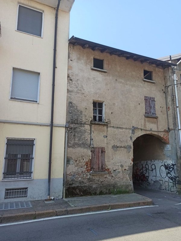 appartamento in vendita a Limido Comasco in zona Cascina Restelli