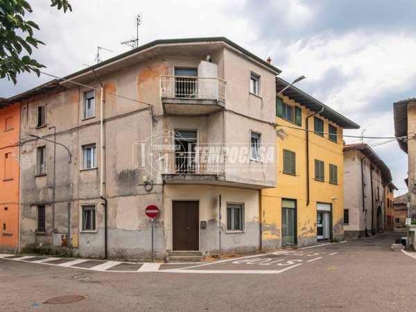 casa indipendente in vendita a Limido Comasco in zona Cascina Restelli