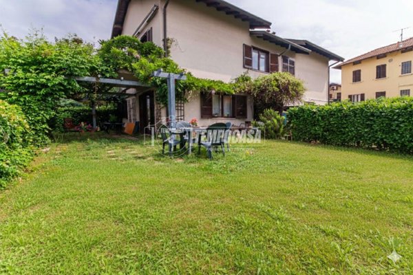 casa indipendente in vendita a Limido Comasco in zona Cascina Restelli