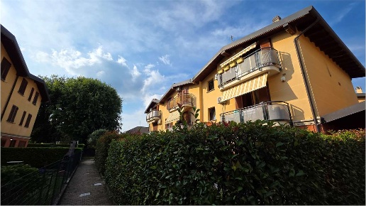 appartamento in vendita a Limido Comasco in zona Cascina Restelli