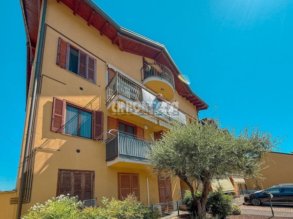appartamento in vendita a Limido Comasco in zona Cascina Restelli