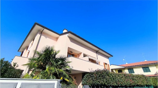 appartamento in vendita a Limido Comasco in zona Cascina Restelli