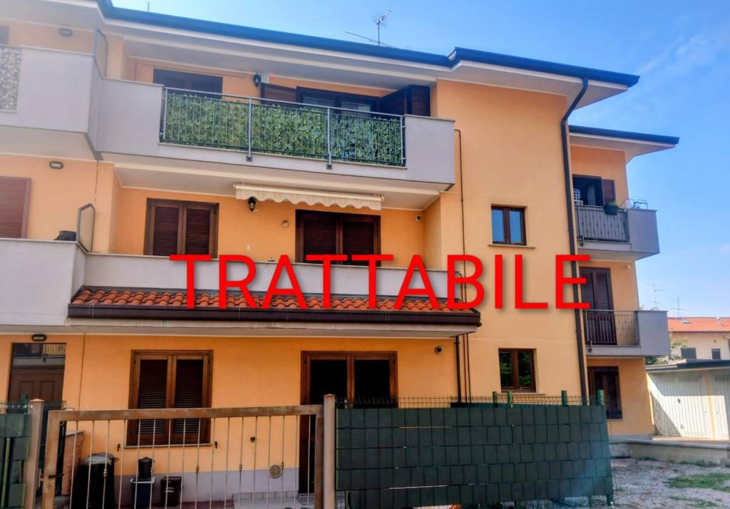 appartamento in vendita a Limido Comasco in zona Cascina Restelli