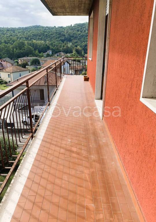 appartamento in vendita a Lipomo