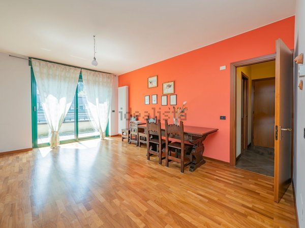 appartamento in vendita a Lipomo