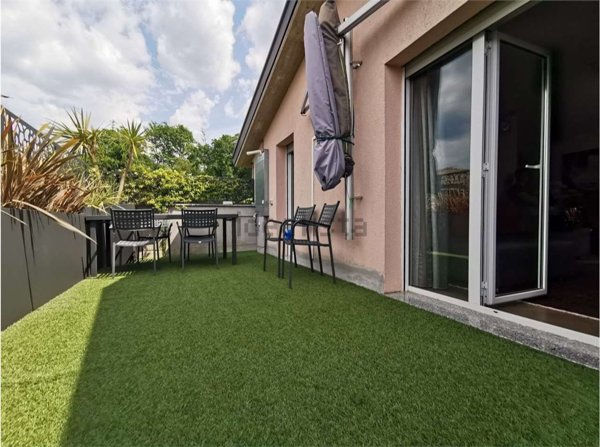 appartamento in vendita a Lipomo