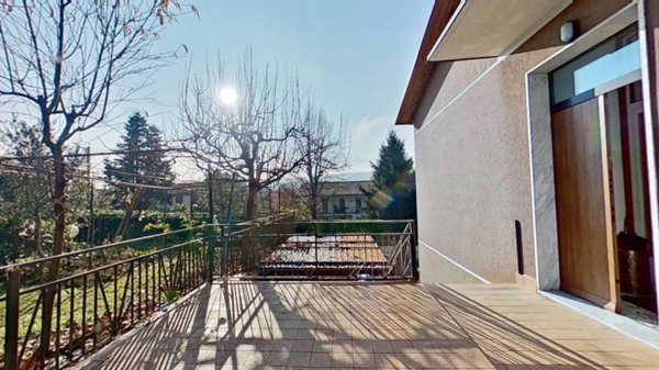 appartamento in vendita a Lipomo