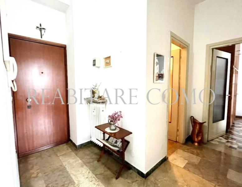 appartamento in vendita a Lipomo