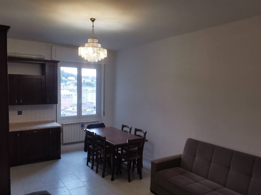 appartamento in vendita a Lipomo