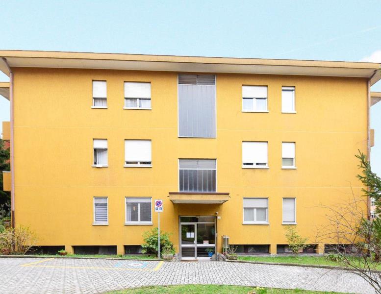 appartamento in vendita a Lipomo