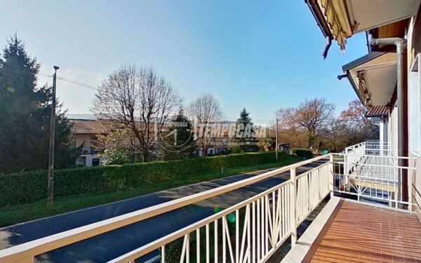 appartamento in vendita a Lipomo