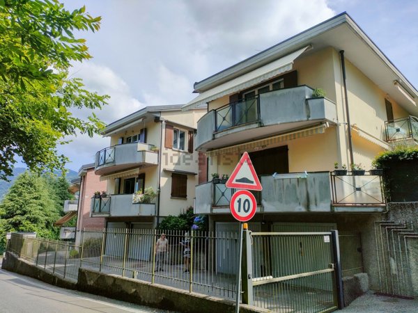 appartamento in vendita a Lipomo
