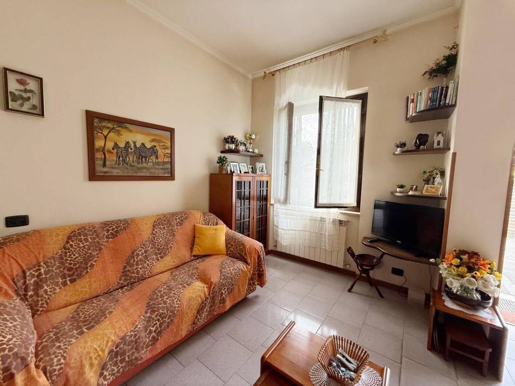 appartamento in vendita a Lipomo