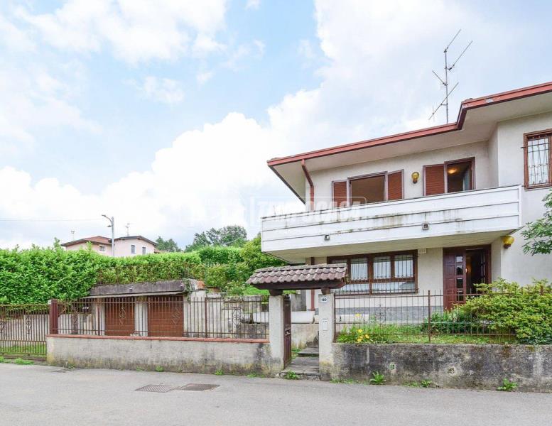 casa indipendente in vendita a Lipomo