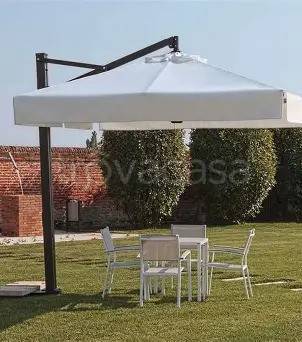 negozio in vendita a Lipomo