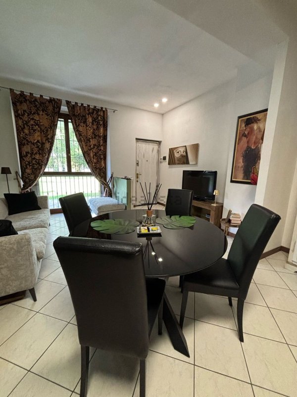 appartamento in vendita a Lipomo