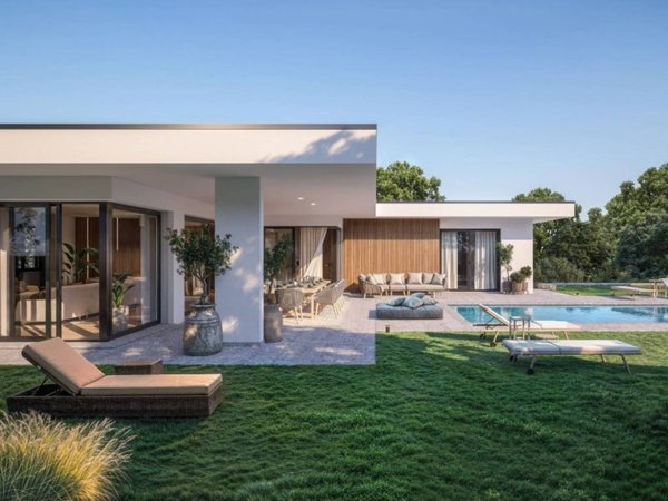 casa indipendente in vendita a Lipomo