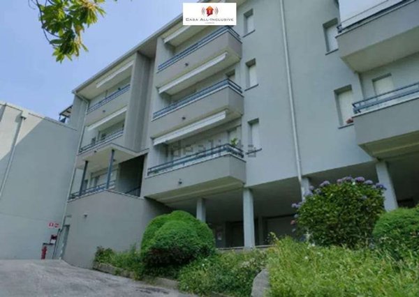 appartamento in vendita a Lipomo