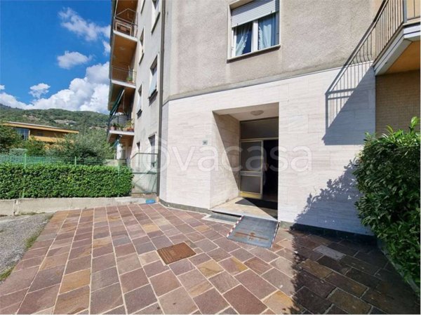 appartamento in vendita a Lipomo