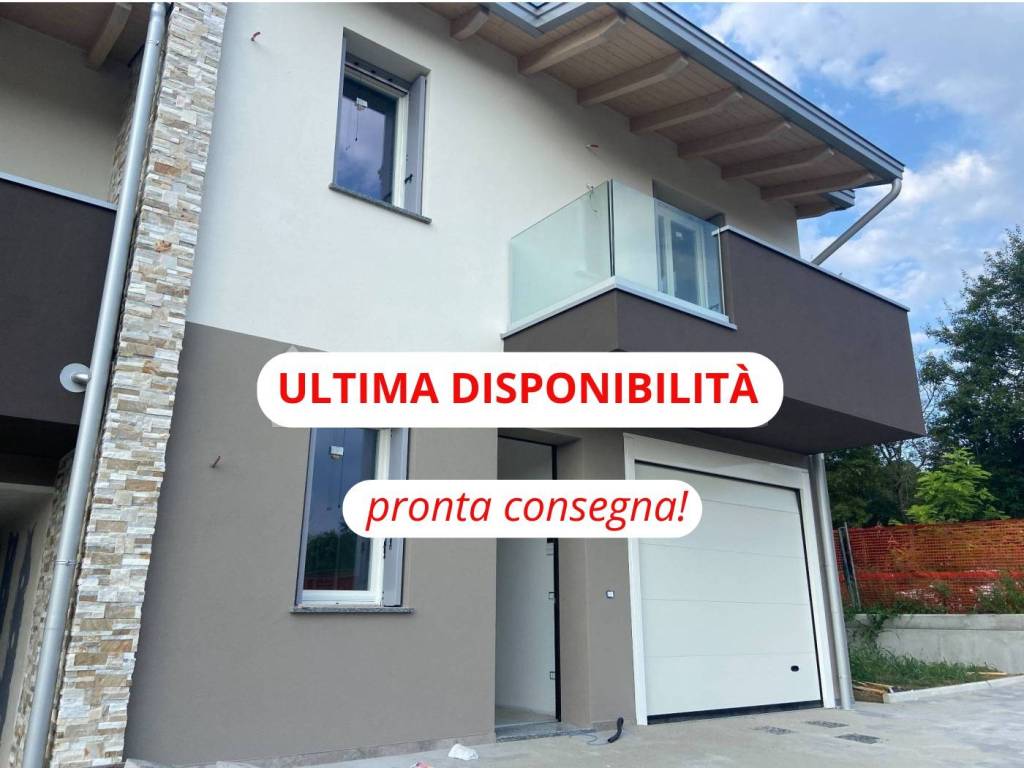 casa indipendente in vendita a Lipomo