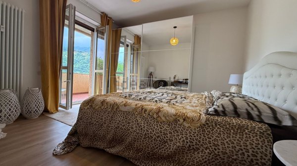 appartamento in vendita a Lipomo