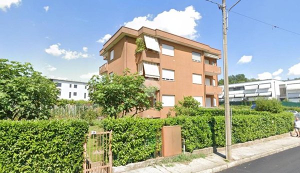appartamento in vendita a Lipomo