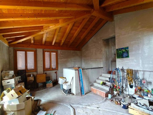 appartamento in vendita a Lipomo