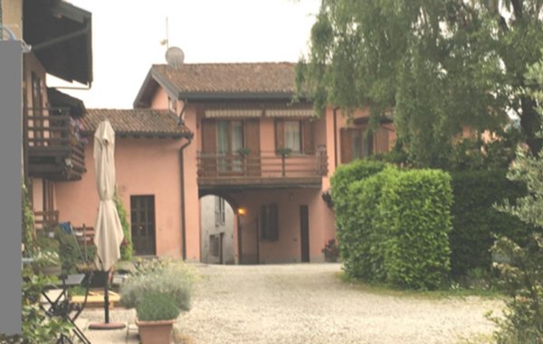 appartamento in vendita a Lipomo