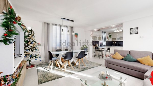 appartamento in vendita a Locate Varesino