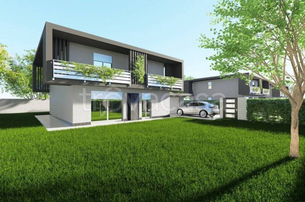 casa indipendente in vendita a Locate Varesino