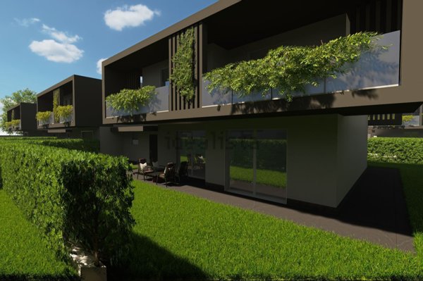 casa indipendente in vendita a Locate Varesino