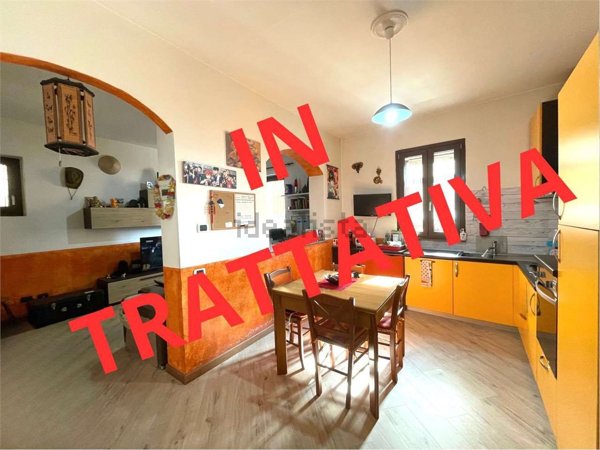 appartamento in vendita a Locate Varesino