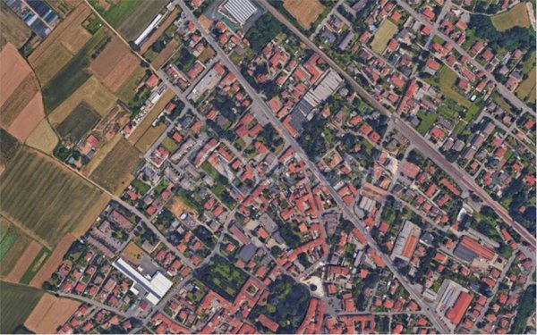 appartamento in vendita a Locate Varesino