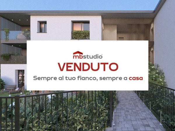 appartamento in vendita a Locate Varesino