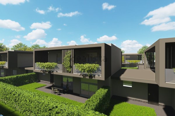 casa indipendente in vendita a Locate Varesino