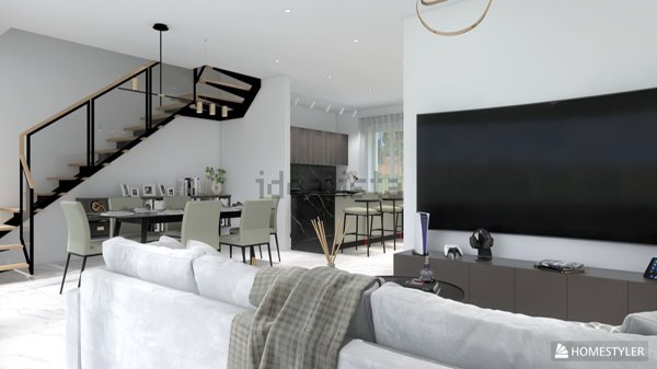 casa indipendente in vendita a Locate Varesino