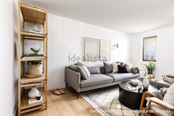 casa indipendente in vendita a Locate Varesino