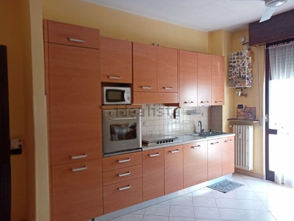 appartamento in vendita a Locate Varesino