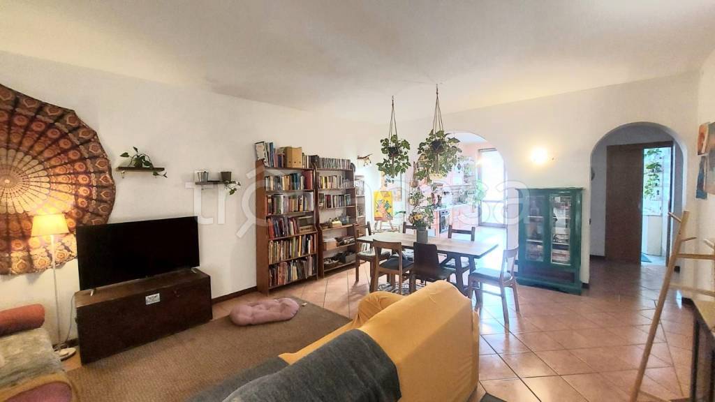 appartamento in vendita a Lomazzo