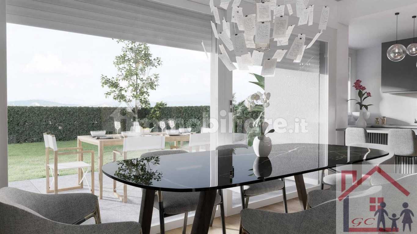 appartamento in vendita a Lomazzo