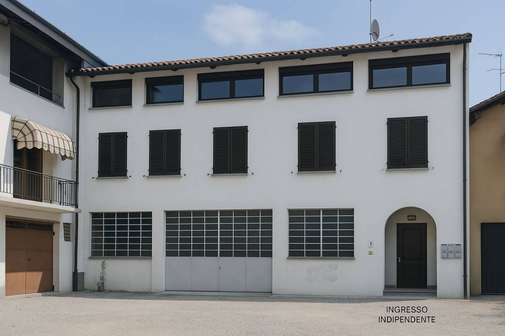 appartamento in vendita a Lomazzo