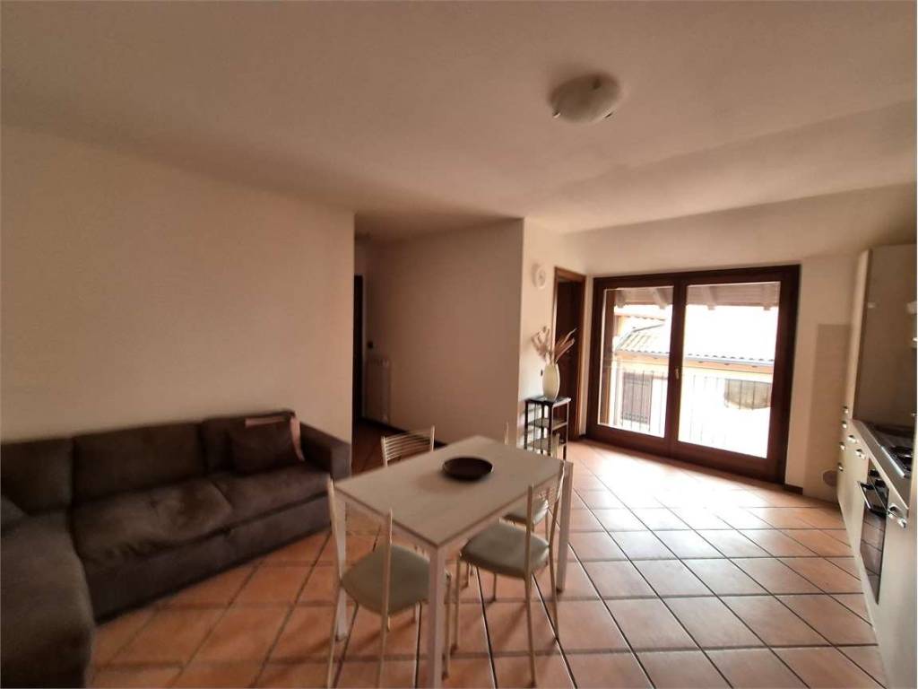 appartamento in vendita a Lomazzo